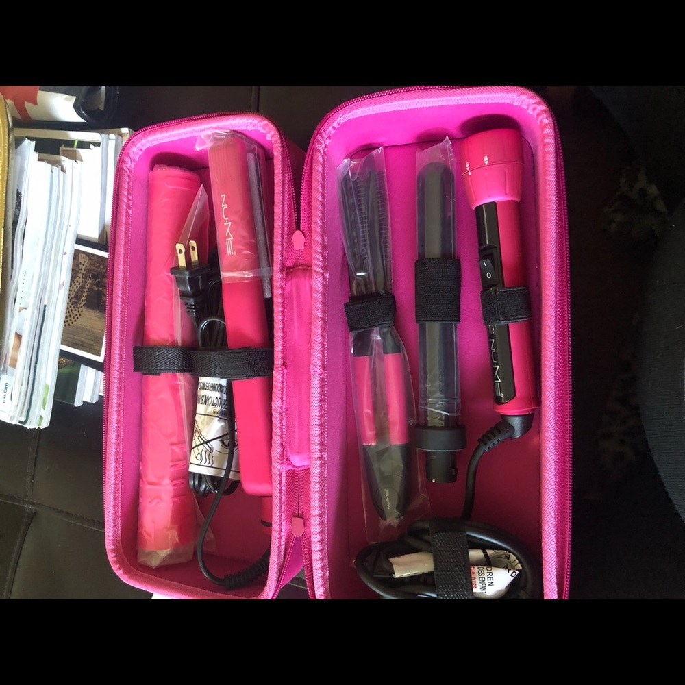Nume Pink straightener kit